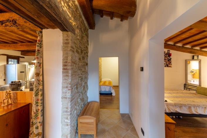 Image No.51-8 Bed Farmhouse for sale