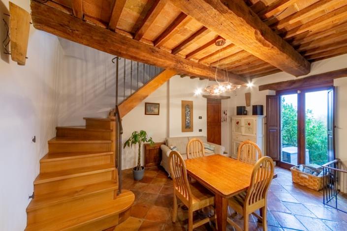 Image No.57-8 Bed Farmhouse for sale