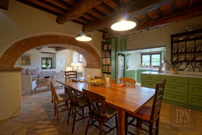 Image No.37-6 Bed Farmhouse for sale