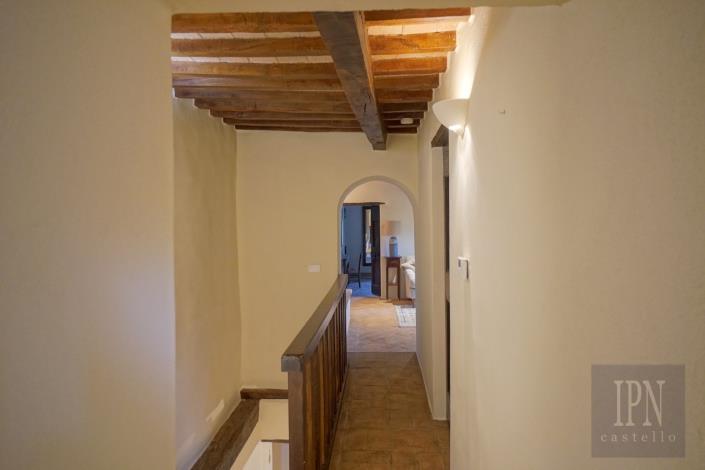 Image No.50-6 Bed Farmhouse for sale