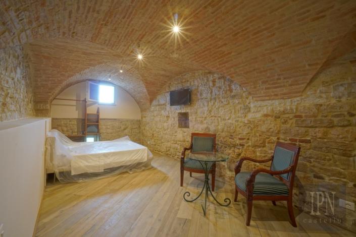 Image No.15-3 Bed Townhouse for sale