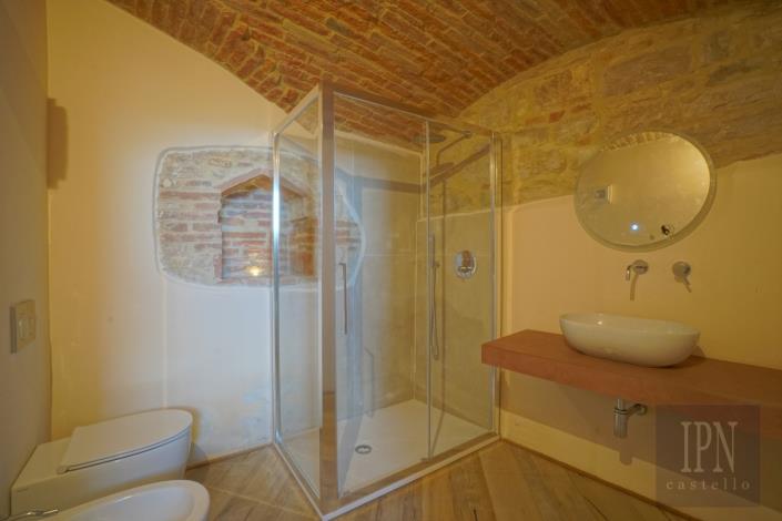 Image No.23-3 Bed Townhouse for sale