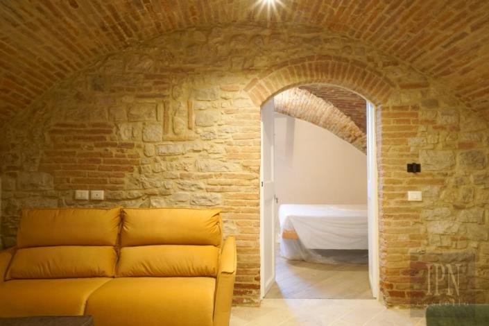 Image No.24-3 Bed Townhouse for sale