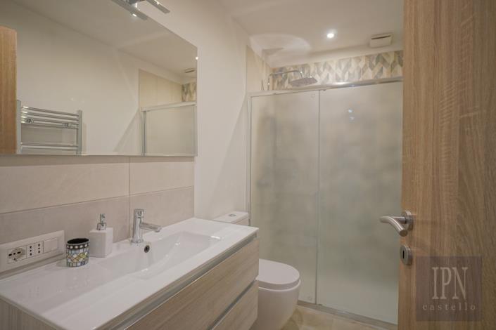 Image No.35-9 Bed Farmhouse for sale