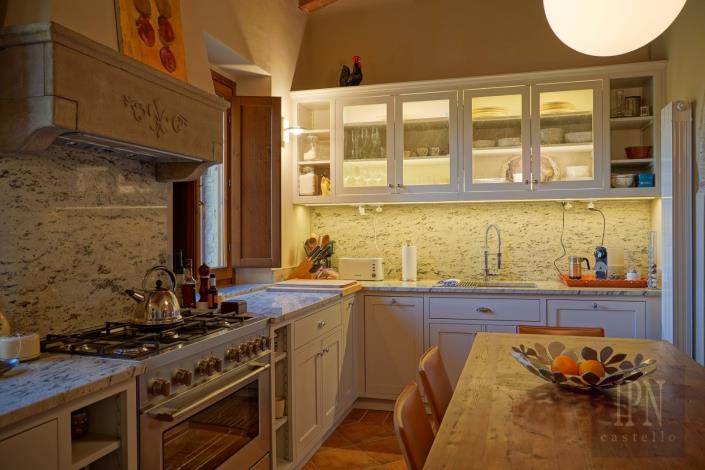 Image No.13-2 Bed Apartment for sale