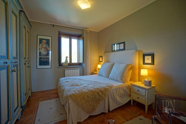 Image No.18-2 Bed Apartment for sale