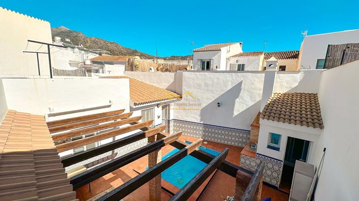 Image No.33-4 Bed House for sale