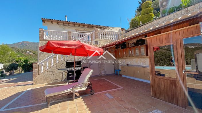 Image No.12-4 Bed Villa for sale