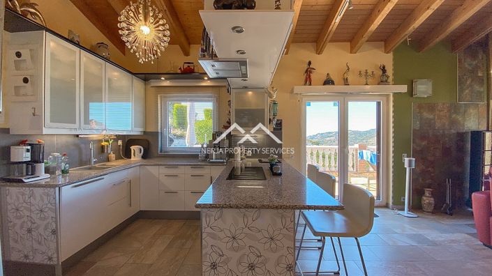 Image No.19-4 Bed Villa for sale