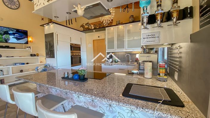 Image No.20-4 Bed Villa for sale