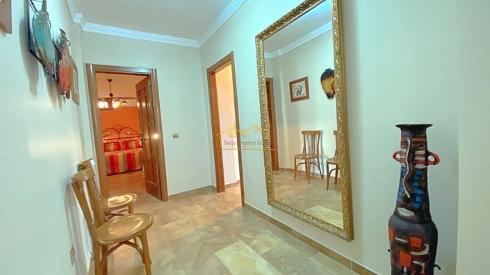 Image No.9-5 Bed Villa for sale