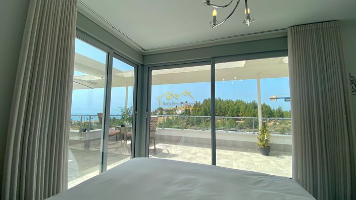 Image No.32-4 Bed Penthouse for sale