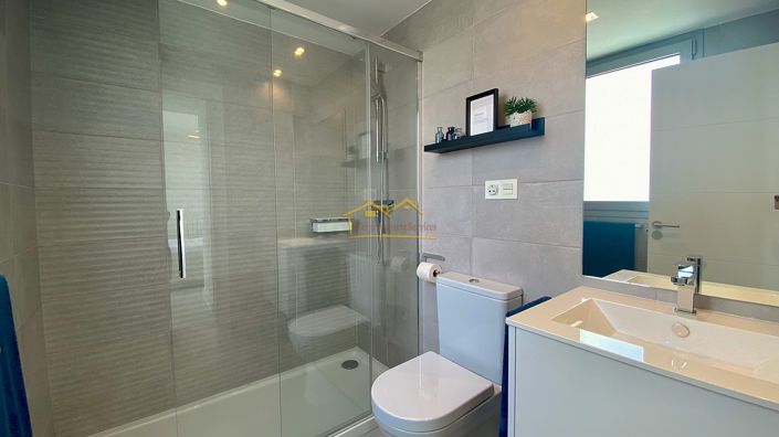 Image No.44-4 Bed Penthouse for sale