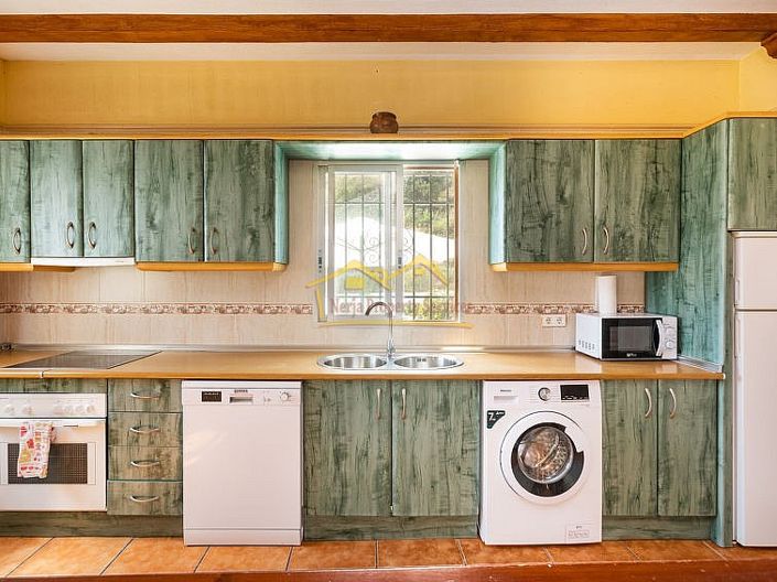 Image No.6-4 Bed Villa for sale