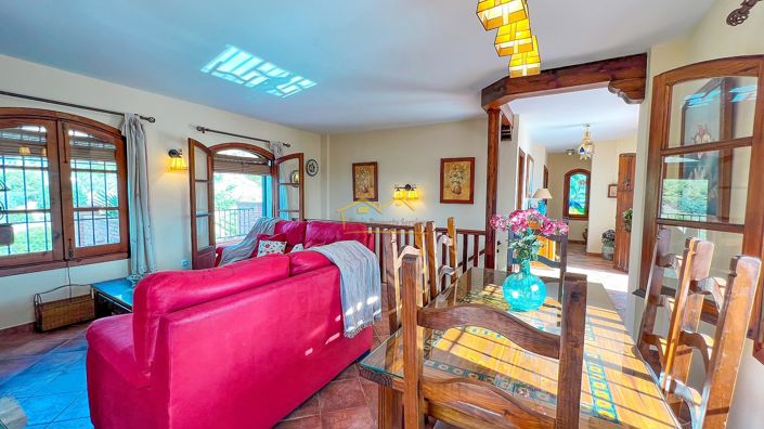 Image No.18-3 Bed Villa for sale