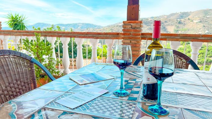 Image No.23-3 Bed Villa for sale