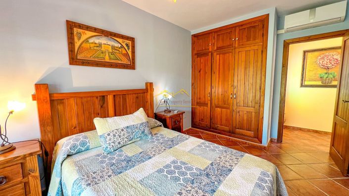 Image No.34-3 Bed Villa for sale