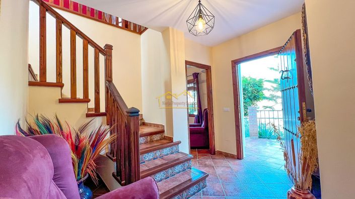 Image No.38-3 Bed Villa for sale