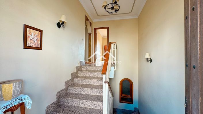 Image No.33-4 Bed House for sale