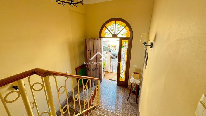 Image No.34-4 Bed House for sale