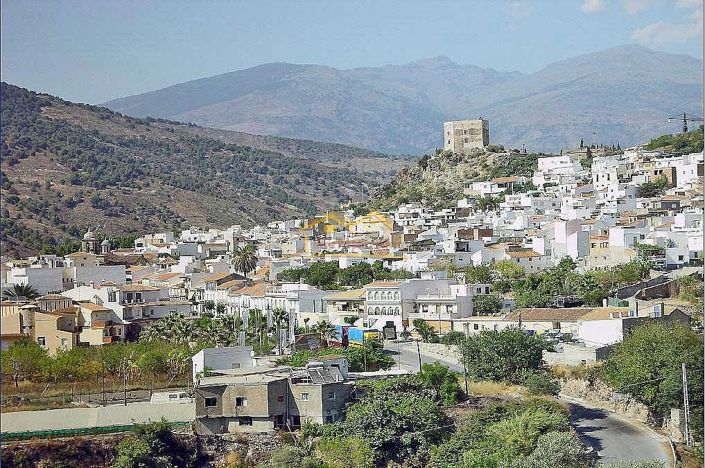 Image No.33-3 Bed Property for sale