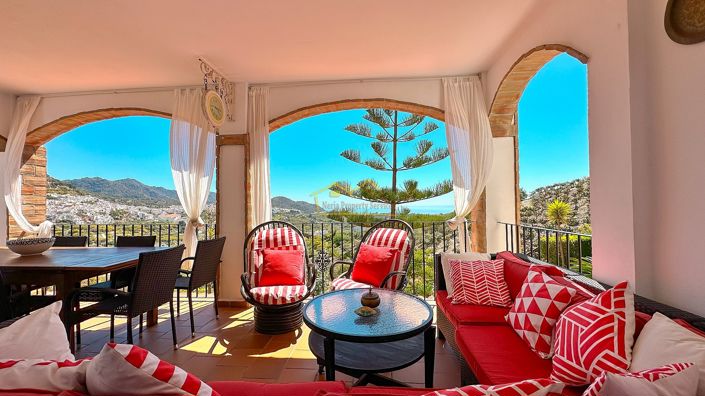 Image No.23-7 Bed Villa for sale