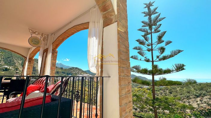 Image No.26-7 Bed Villa for sale