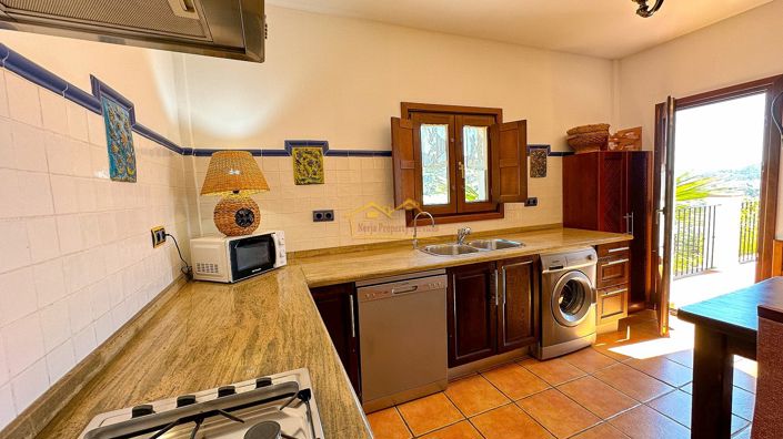 Image No.28-7 Bed Villa for sale