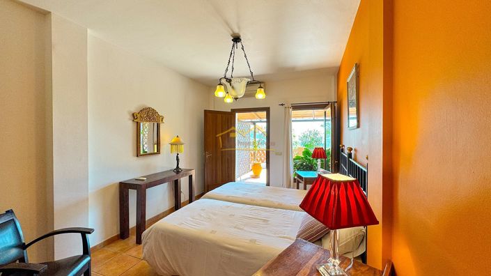 Image No.49-7 Bed Villa for sale