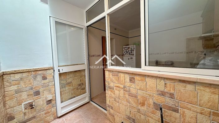 Image No.16-3 Bed Townhouse for sale