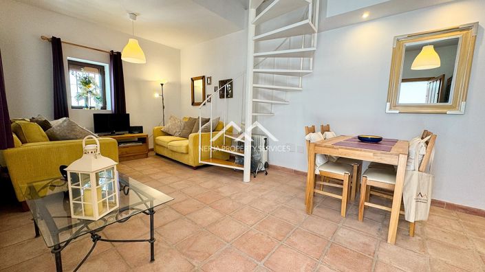 Image No.4-2 Bed Townhouse for sale