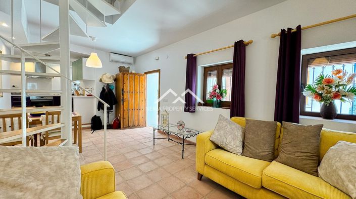 Image No.5-2 Bed Townhouse for sale