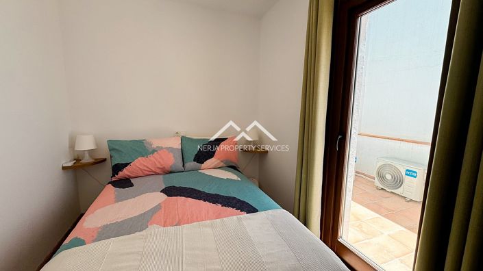 Image No.7-2 Bed Townhouse for sale