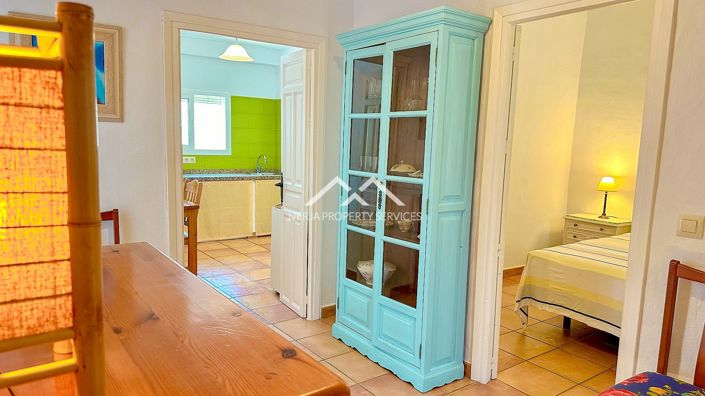 Image No.10-1 Bed Townhouse for sale