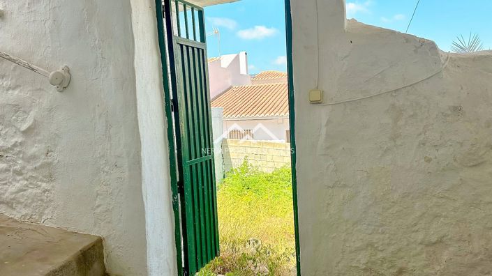 Image No.17-1 Bed Townhouse for sale