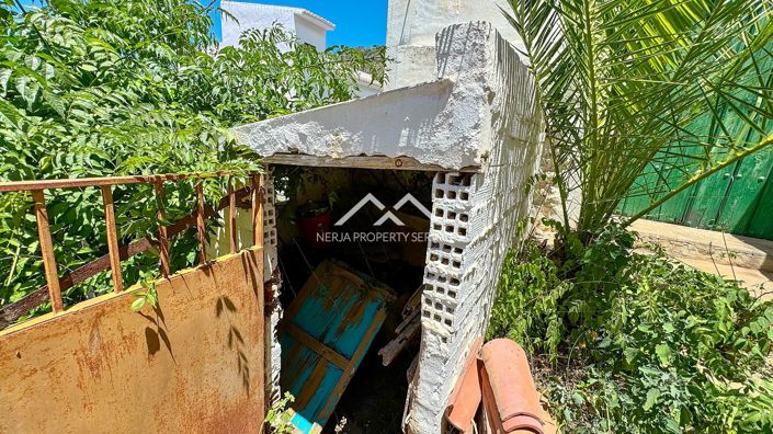 Image No.25-1 Bed Townhouse for sale