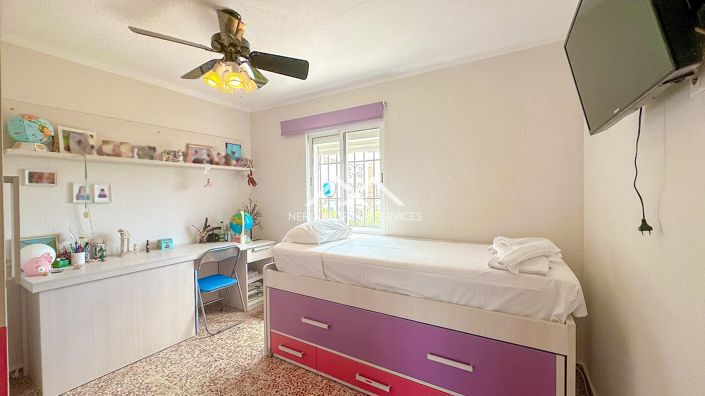 Image No.18-3 Bed Property for sale