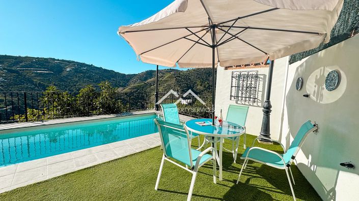 Image No.39-2 Bed Property for sale