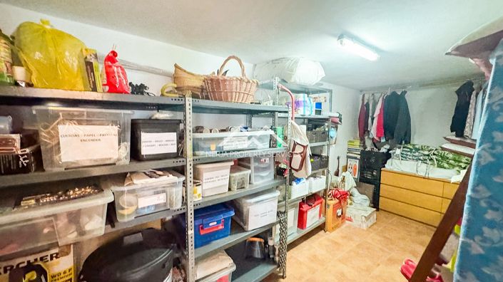 Image No.48-2 Bed Property for sale