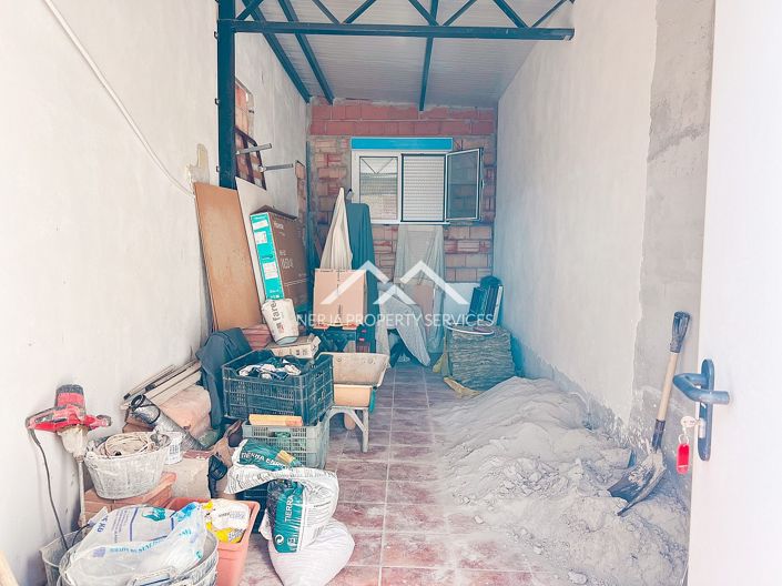 Image No.49-2 Bed Property for sale