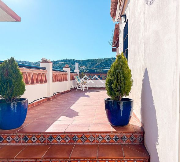 Image No.6-2 Bed Property for sale