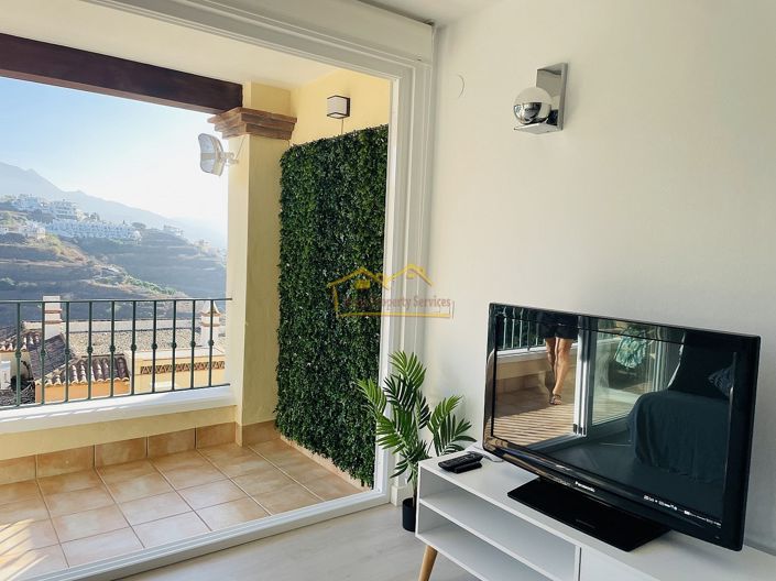 Image No.8-3 Bed Apartment for sale