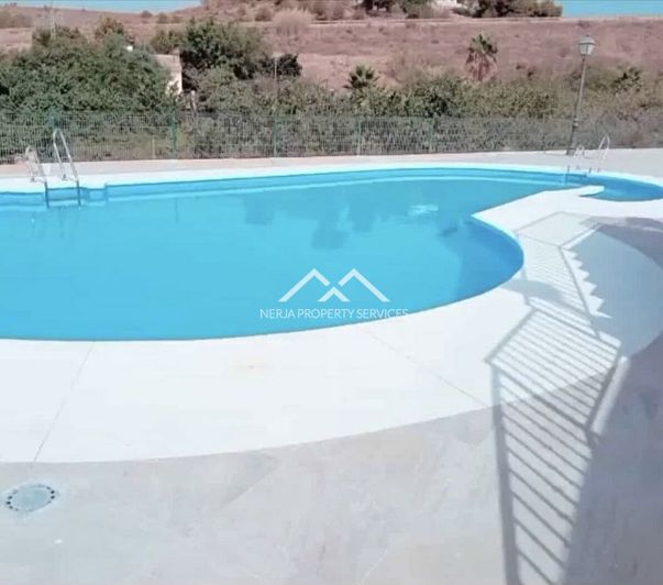 Image No.15-3 Bed Property for sale