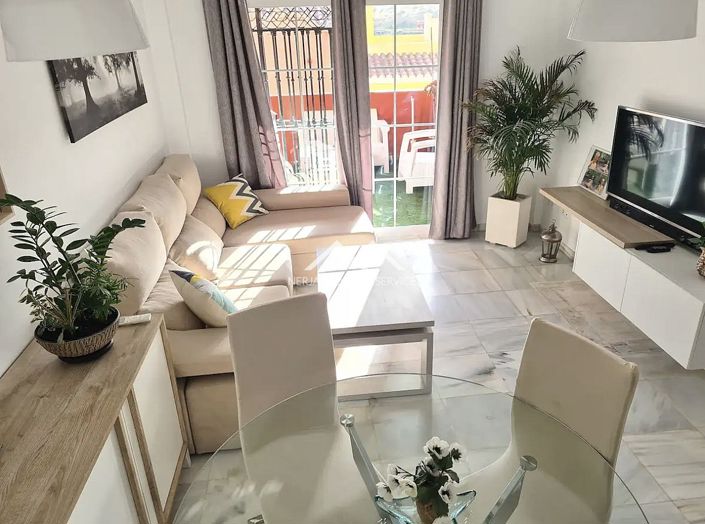 Image No.4-3 Bed Property for sale