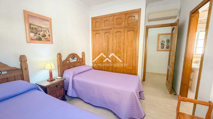 Image No.28-5 Bed Villa for sale