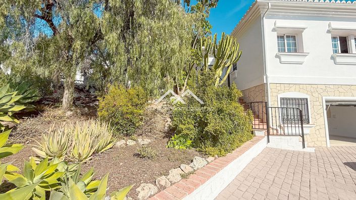 Image No.41-5 Bed Villa for sale