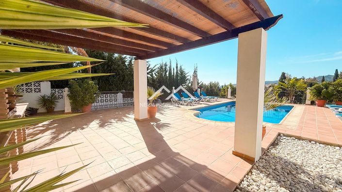 Image No.8-5 Bed Villa for sale