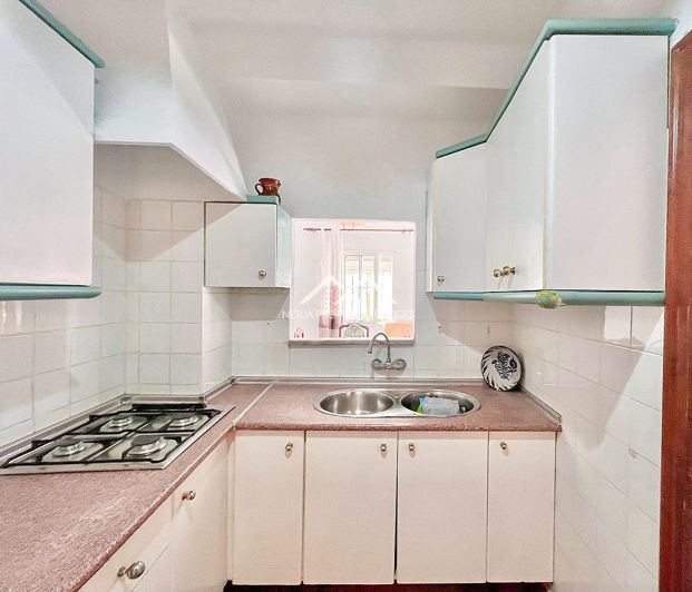 Image No.8-4 Bed Townhouse for sale