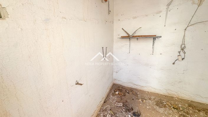 Image No.17-Townhouse for sale