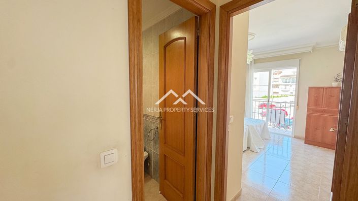 Image No.20-3 Bed Apartment for sale